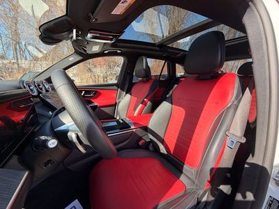 2023 Mercedes-Benz GLC 300 - Photo 12