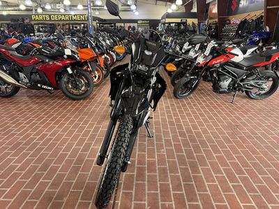 2026 Yamaha WR125R - Photo 3