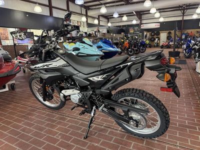 2026 Yamaha WR125R - Photo 4