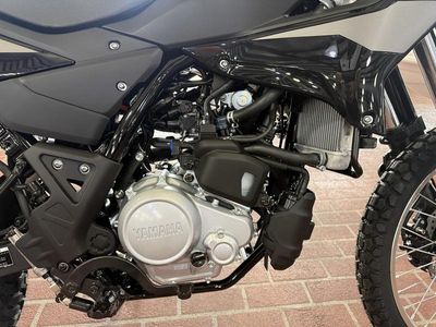 2026 Yamaha WR125R - Photo 11