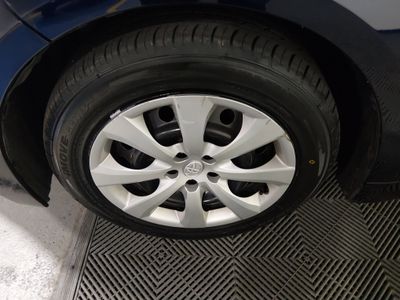 2023 Toyota Corolla — photo 10 view
