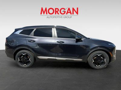 2026 Kia Sportage — engine compartment view