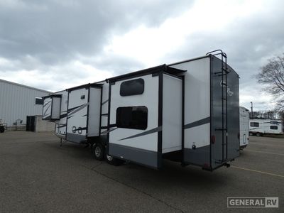 2023 Highland Ridge RV Open Range - Photo 3