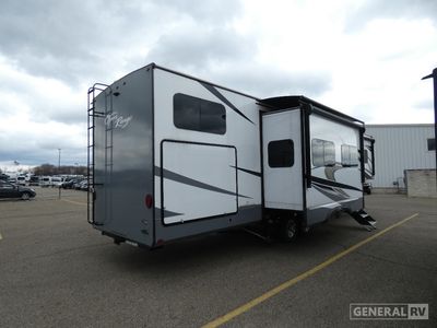 2023 Highland Ridge RV Open Range - Photo 4