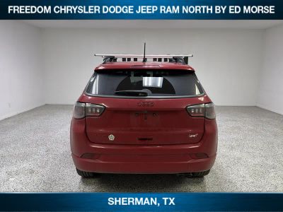 2022 Jeep Compass — detail view