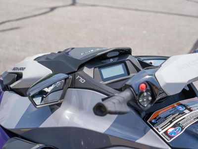 2025 Sea-Doo GTI SE 170 Tech, Audio, iDF, iBR - Photo 4