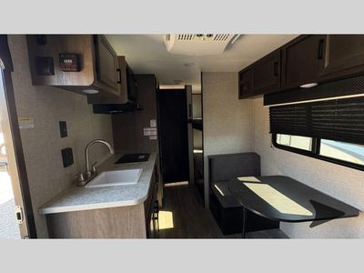 2022 Jayco Jay Flight SLX 7 - Photo 15