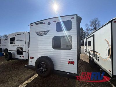2024 Forest River RV Wildwood FSX - Photo 14