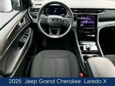 2025 Jeep Grand Cherokee - Photo 17