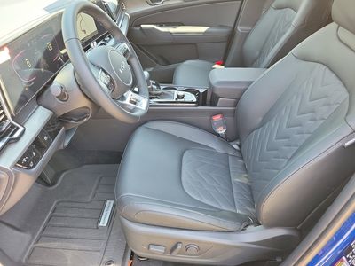 2025 Kia Sportage - Photo 3