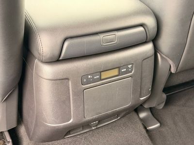 2024 Nissan Armada SV - Photo 16