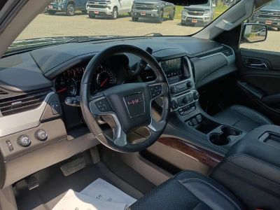 2018 GMC Yukon — detail view