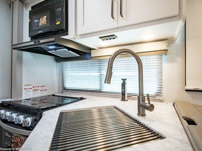 2026 Thor Motor Coach Four Winds - Photo 15