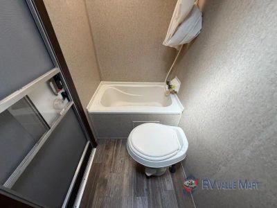 2016 Forest River RV Cherokee - Photo 23