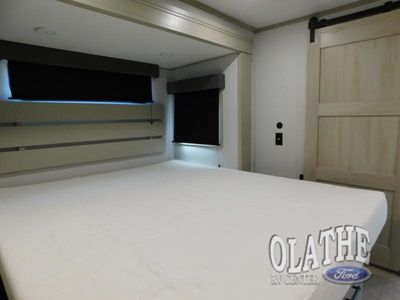2026 Grand Design Solitude - Photo 25