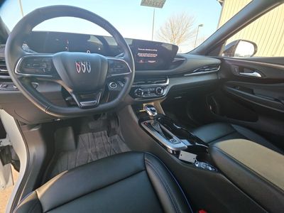2025 Buick Envista — photo 12 view