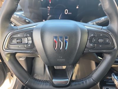 2025 Buick Envista — photo 19 view