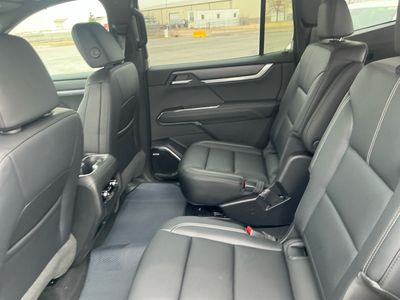 2026 GMC Acadia — photo 17 view