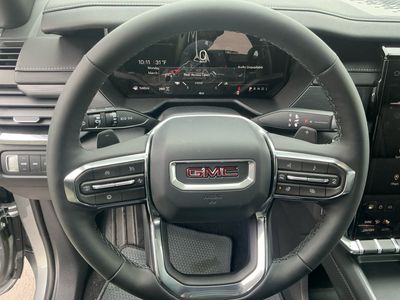 2026 GMC Acadia — photo 14 view