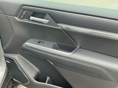 2026 GMC Acadia — photo 21 view