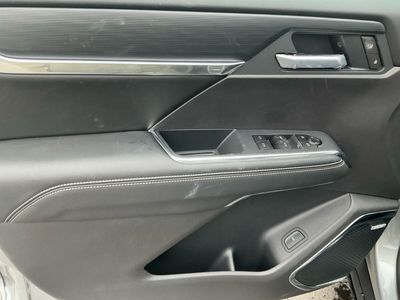 2026 GMC Acadia — photo 16 view