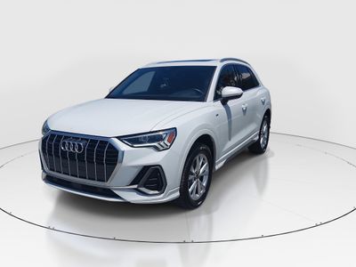 2025 Audi Q3 - Photo 3