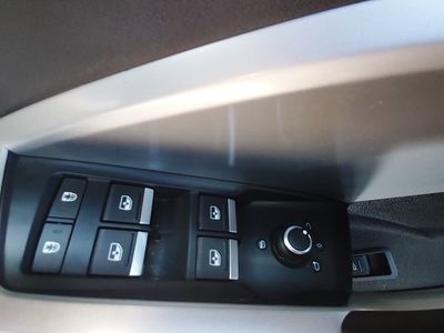 2025 Audi Q3 - Photo 13