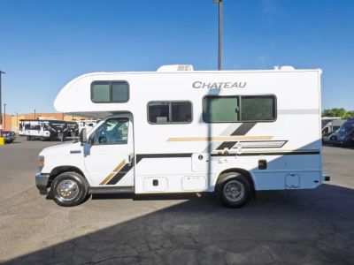 2027 Thor Motor Coach CHATEAU — photo 22 view