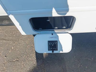 2027 Thor Motor Coach CHATEAU — photo 23 view