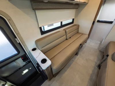 2027 Thor Motor Coach CHATEAU — photo 13 view