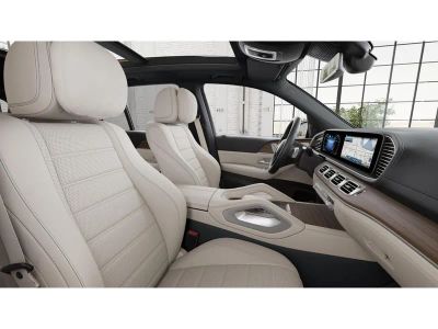 2026 Mercedes-Benz GLE — interior view