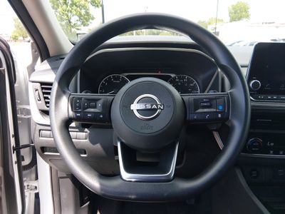 2024 Nissan Rogue - Photo 12