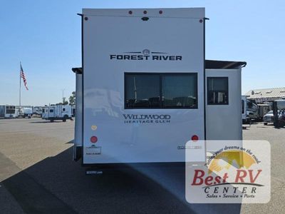 2025 Forest River RV Wildwood Heritage Glen - Photo 4