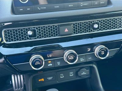 2026 Honda Civic Hatchback — photo 14 view