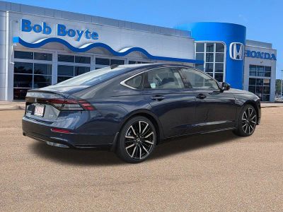 2026 Honda Accord Hybrid - Photo 5