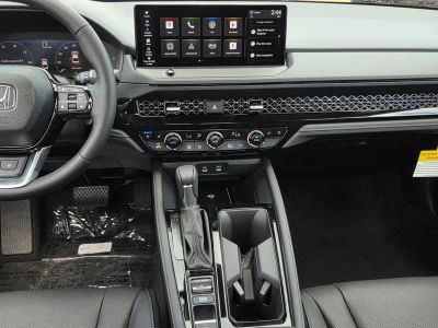 2026 Honda Accord Hybrid - Photo 10