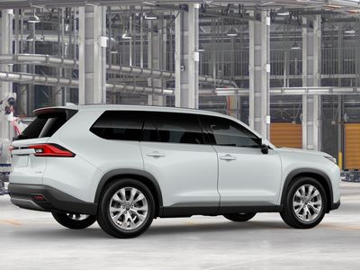 2026 Toyota Grand Highlander Hybrid — photo 11 view