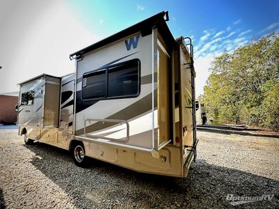 2014 Winnebago Vista - Photo 2