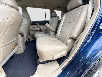 2011 Toyota Highlander — photo 21 view