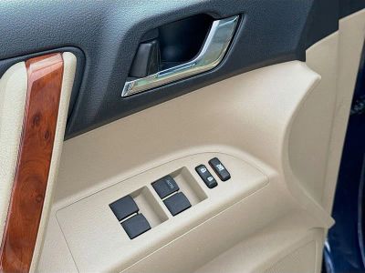 2011 Toyota Highlander — photo 23 view