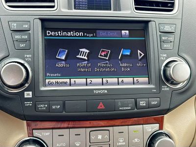 2011 Toyota Highlander — photo 31 view