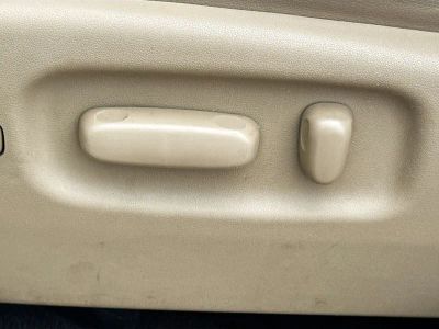 2011 Toyota Highlander — photo 25 view