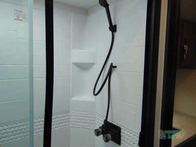 2025 Coachmen RV Freedom Express - Photo 47
