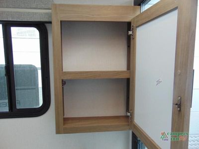 2025 Coachmen RV Freedom Express - Photo 46