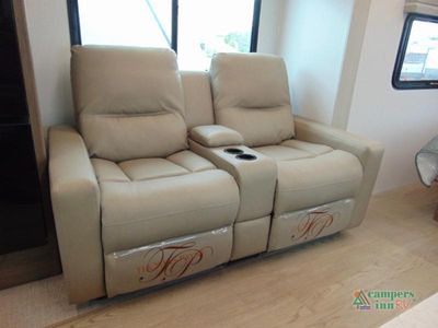 2025 Coachmen RV Freedom Express - Photo 8