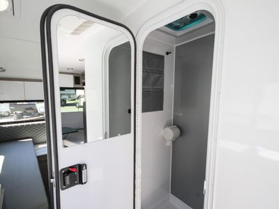 2026 inTech RV Sol Dusk - Photo 20
