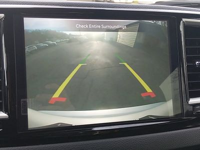 2024 Chrysler Pacifica — photo 16 view
