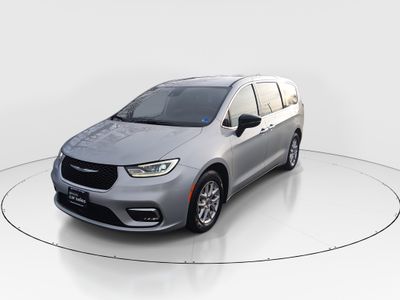 2024 Chrysler Pacifica — rear three-quarter view