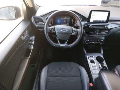 2025 Ford Escape - Photo 17