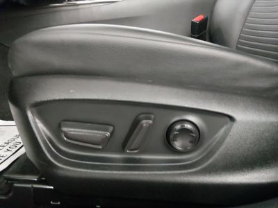 2024 Toyota Camry — photo 17 view